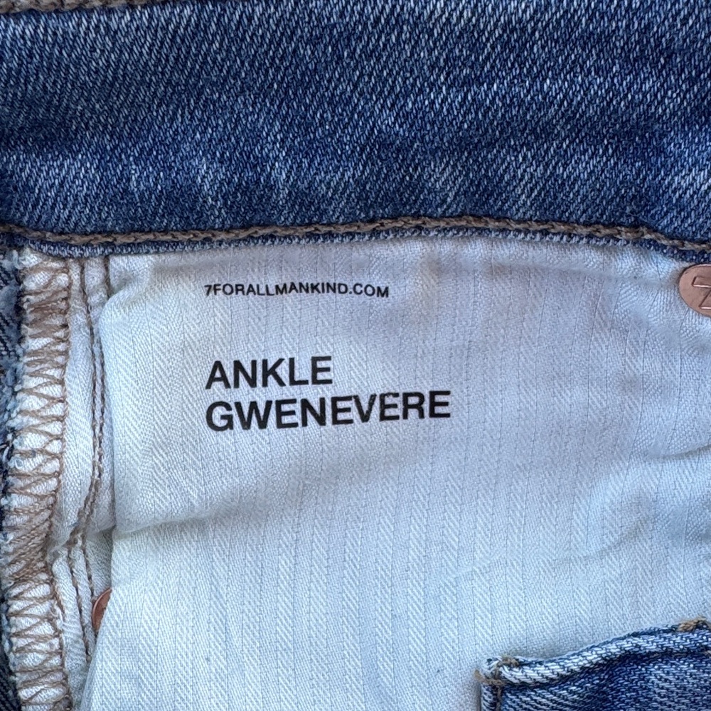 7 For All Mankind Light Blue Women's Jeans - Picture 3 of 6